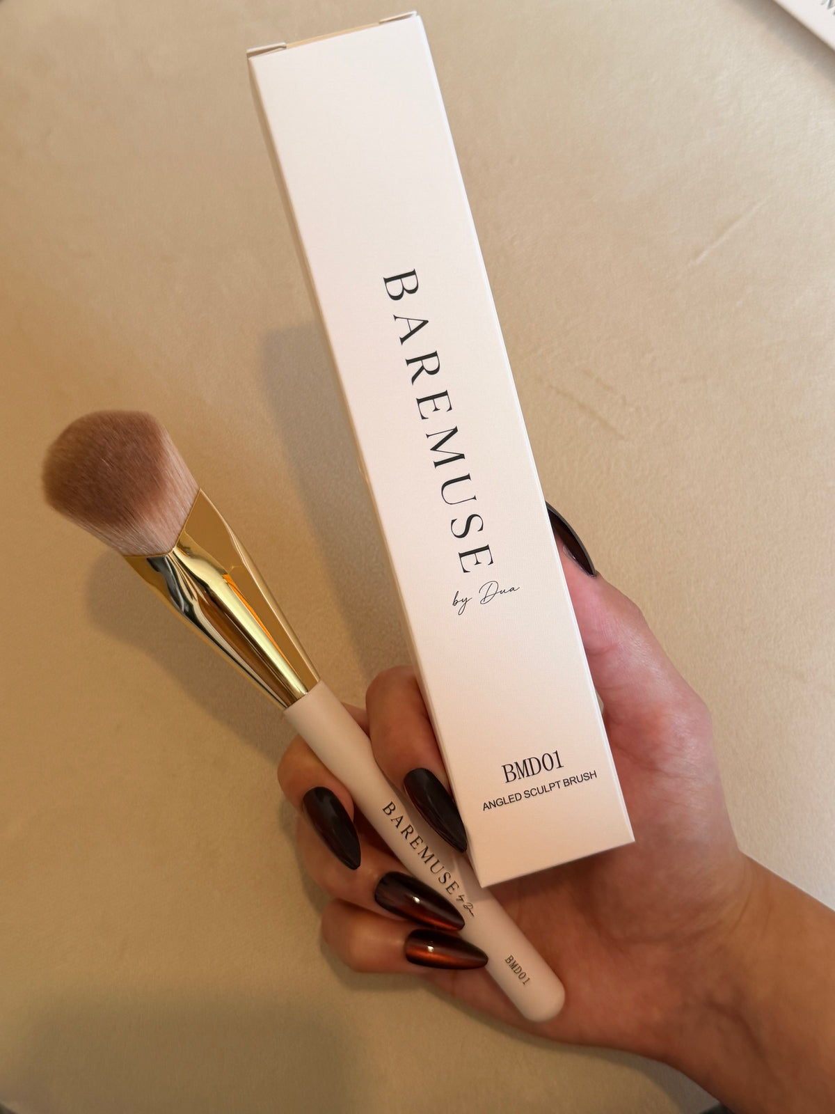 Angled Sculpt Makeup Brush